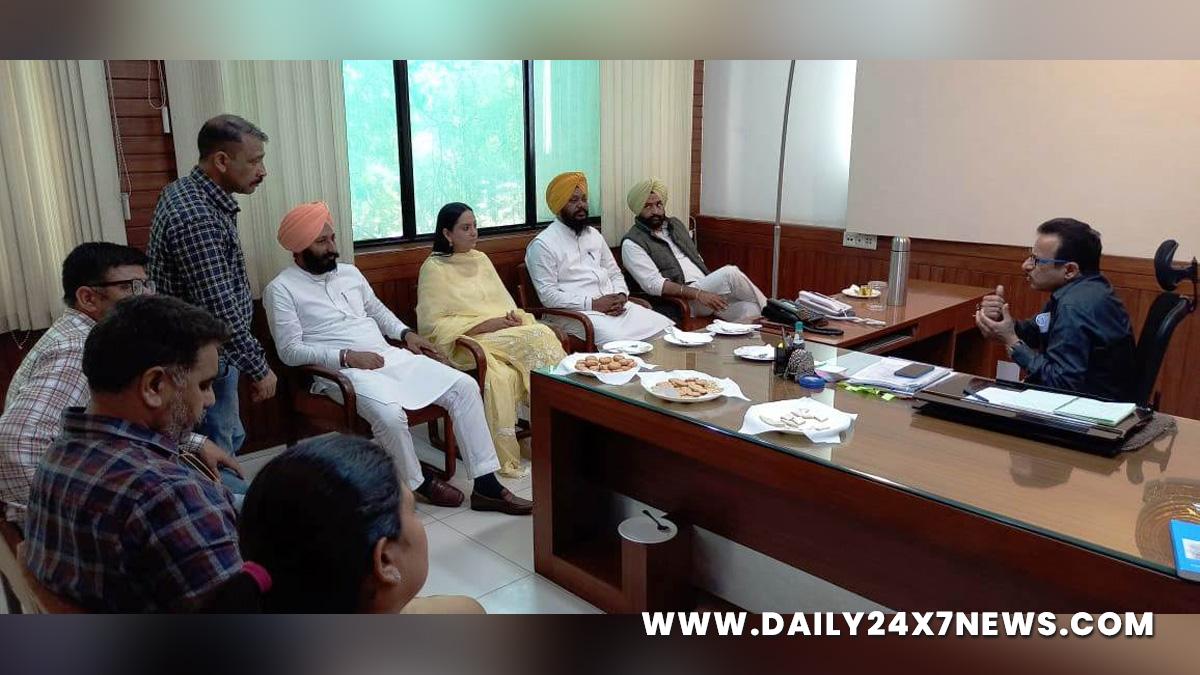 AAP, Aam Aadmi Party, Aam Aadmi Party Punjab, AAP Punjab, Moga, Harish Nair, Manjit Singh Bilaspur, Nihal Singh Wala, Davinderjit Singh Dhos, Dharamkot, Amritpal Singh Sukhanand, Baghapurana, Amandeep Kaur Arora, Moga