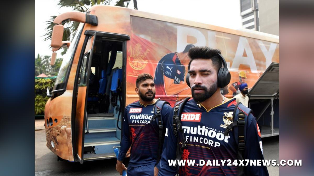 Sports News, Cricket, Cricketer, Player, Bowler, Batsman, Indian Premier League, IPL, IPL 2022, #IPL2022, Royal Challengers Bangalore, Mohammed Siraj