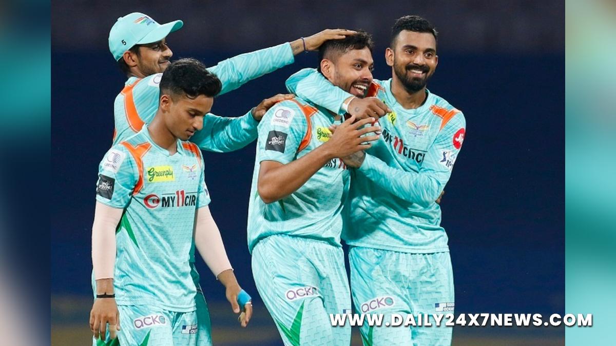 Sports News, Cricket, Cricketer, Player, Bowler, Batsman, Indian Premier League, IPL, IPL 2022, #IPL2022, Avesh Khan, Deepak Hooda, Jason Holder, Lucknow Super Giants, Sunrisers Hyderabad