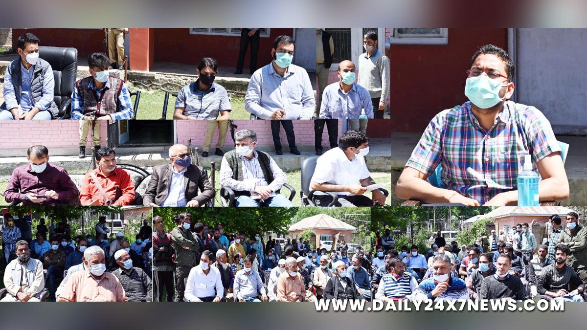 DDC Shopian, District Development Commissioner Shopian, Sachin Kumar Vaishya, Shopian, Kashmir, Jammu And Kashmir, Jammu & Kashmir, Jan Abhiyan Camp, Jan Abhiyan, Jan Sunvayi, Jan Abhiyan, Jan Adhikar, Block Diwas, Awami Muhim, Jan Abhiyan Program, Mega Block Diwas, Weekly Block Diwas