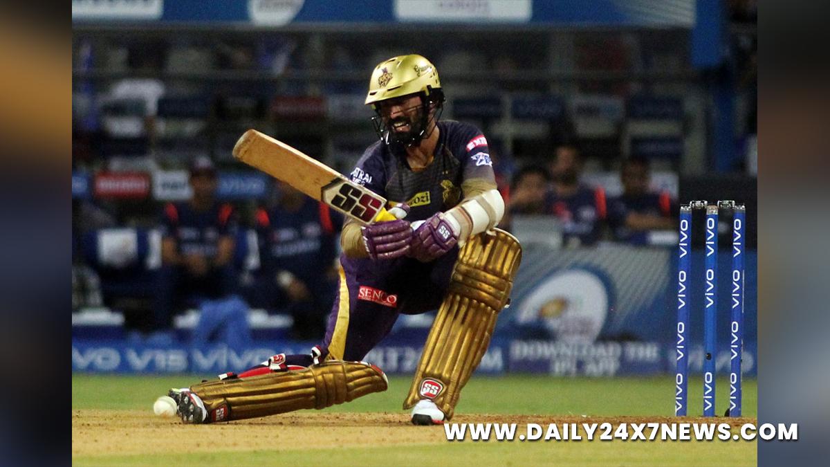 Sports News, Cricket, Cricketer, Player, Bowler, Batsman, Indian Premier League, IPL, IPL 2022, #IPL2022, Royal Challengers Bangalore, Dinesh Karthik