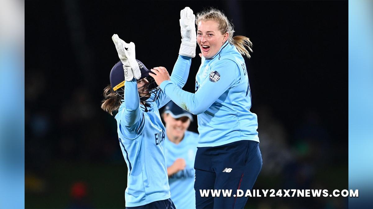 Sports News, Cricket, Cricketer, Player, Bowler, Batswoman, ICC Women World Cup, Sophie Ecclestone