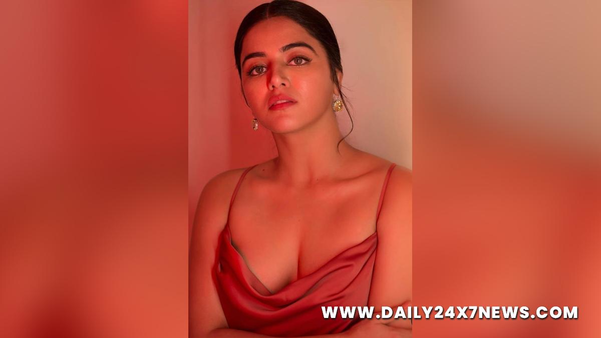 Bollywood, Entertainment, Mumbai, Actor, Actress, Cinema, Hindi Films, Movie, Mumbai News, Heroine, Wamiqa Gabbi, Mai