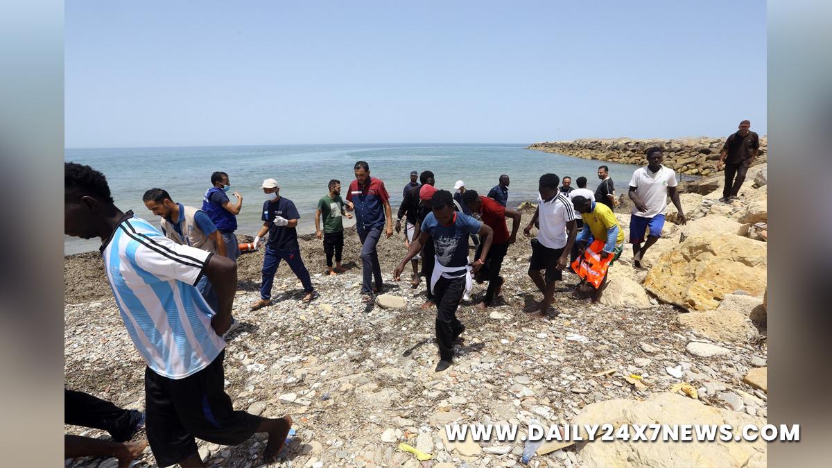 Hadsa World, Tripoli, Beirut, The Lebanese Red Cross , Boat, Capsized