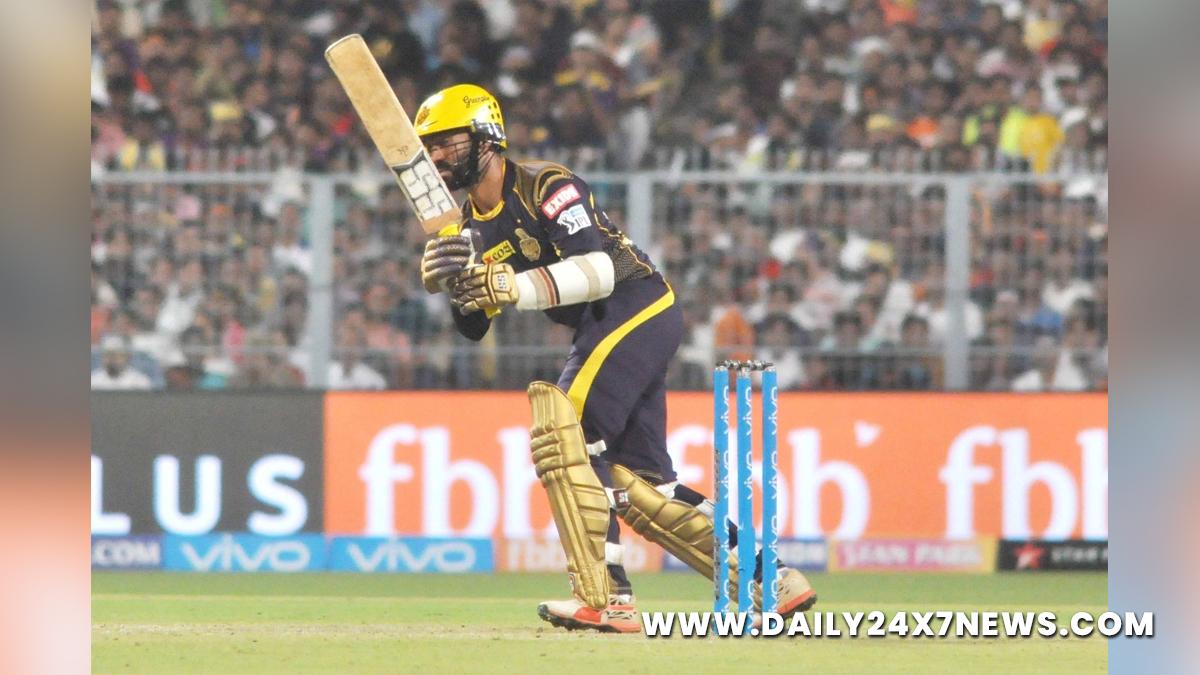 Sports News, Cricket, Cricketer, Player, Bowler, Batsman, Indian Premier League, IPL, IPL 2022, #IPL2022, Royal Challengers Bangalore, Dinesh Karthik, Faf du Plessis