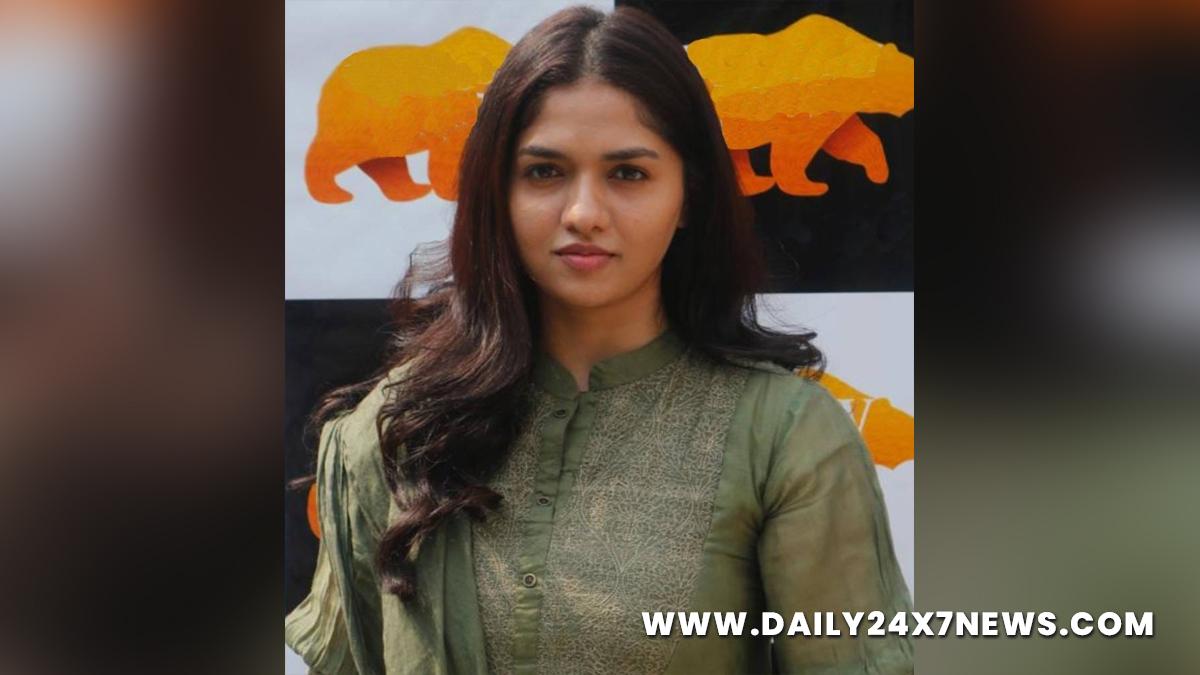 Tollywood, Entertainment, Actor, Actress, Cinema, Movie, Telugu Films, Sunainaa, Regina