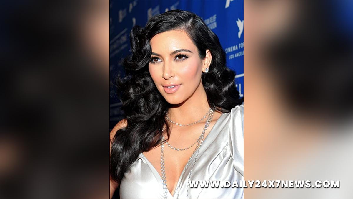 TV, Television, Entertainment, Los Angeles, Actor, Actress, Kim Kardashian, Amanda Hirsch, Not Skinny But Not Fat