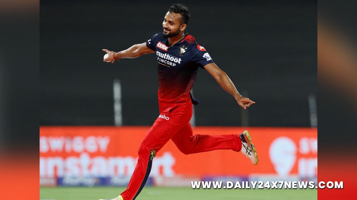 Sports News, Cricket, Cricketer, Player, Bowler, Batsman, Indian Premier League, IPL, IPL 2022, #IPL2022, Mike Hesson