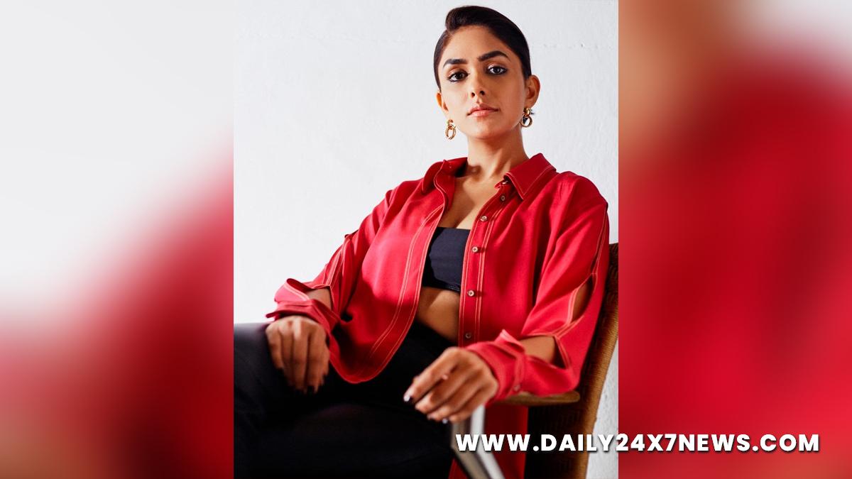 Bollywood, Entertainment, Mumbai, Actor, Actress, Cinema, Hindi Films, Movie, Mumbai News, Heroine, Mrunal Thakur