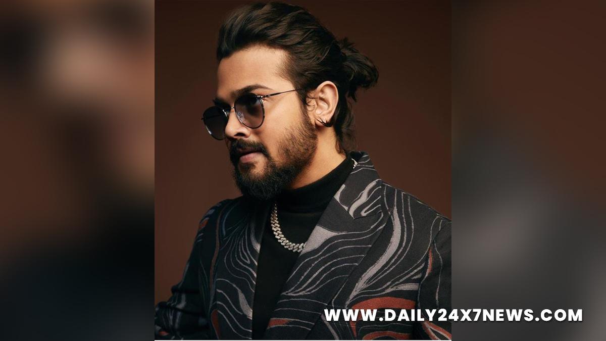 You Tube, Social Media, Mumbai, Comedian, Writer, Song Writer, Bhuvan Bam, BB Ki Vines