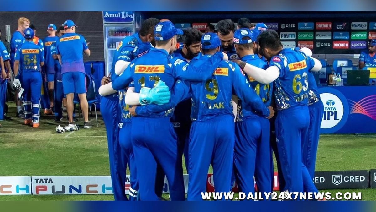 Sports News, Cricket, Cricketer, Player, Bowler, Batsman, Indian Premier League, IPL, IPL 2022, #IPL2022, TATA IPL, Mumbai Indians