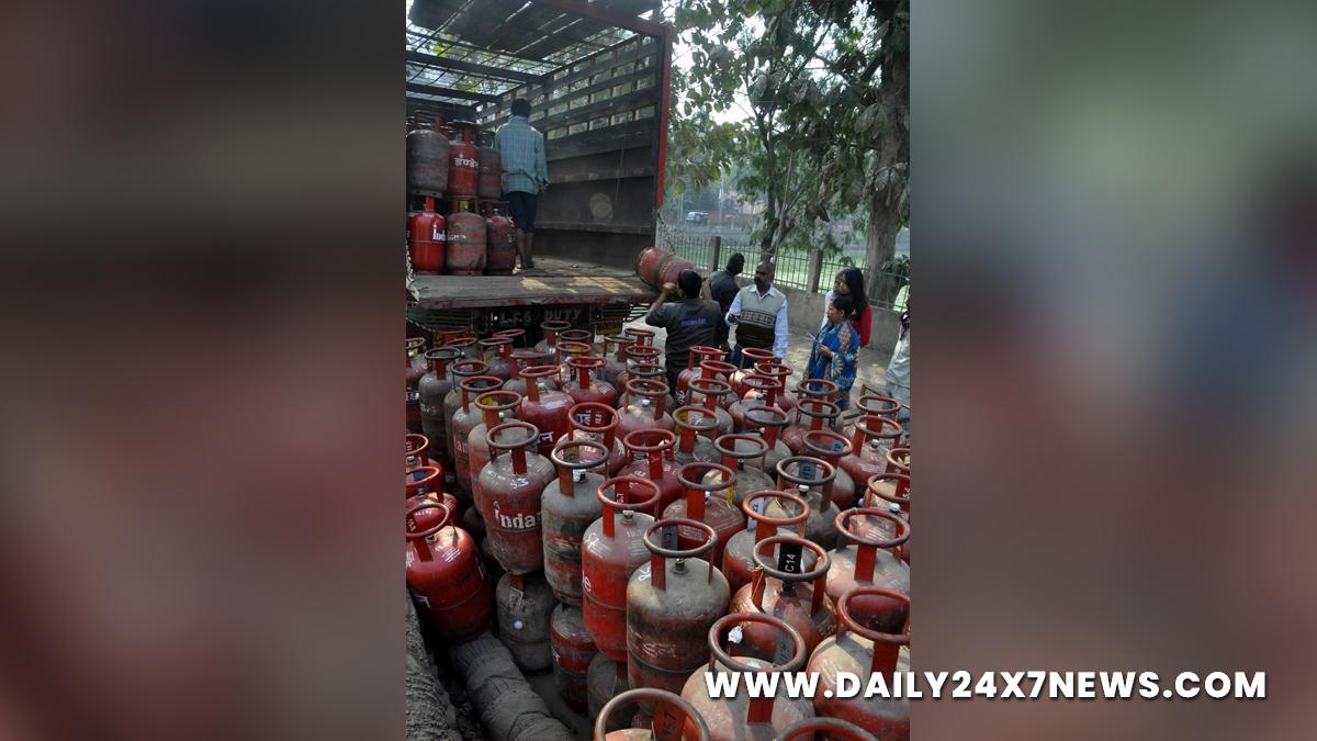 Khas Khabar, New Delhi, Natural Gas, Petroleum Planning, Analysis Cell