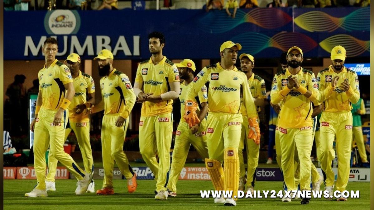 Sports News, Cricket, Cricketer, Player, Bowler, Batsman, Mahendra Singh Dhoni, Irfan Pathan