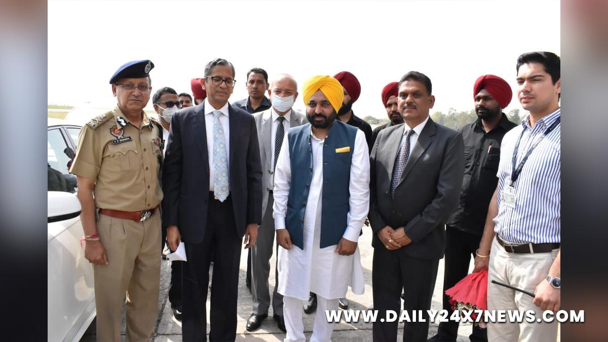 Bhagwant Mann, AAP, Aam Aadmi Party, Aam Aadmi Party Punjab, AAP Punjab, Punjab, Chief Minister, N.V. Ramana