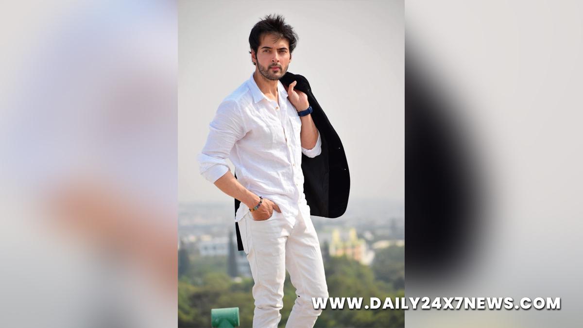 Music, Entertainment, Mumbai, Singer, Song, Mumbai News, Kovid Mittal, Labon Se Baarish