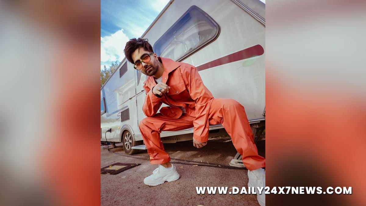 Music, Entertainment, Mumbai, Singer, Song, Mumbai News, Harrdy Sandhu, Kudiyan Lahore Diyan