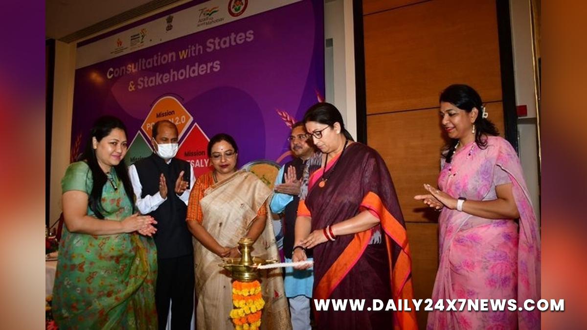 Smriti Irani, Smriti Zubin Irani, BJP, Bharatiya Janata Party, Union Textile Minister
