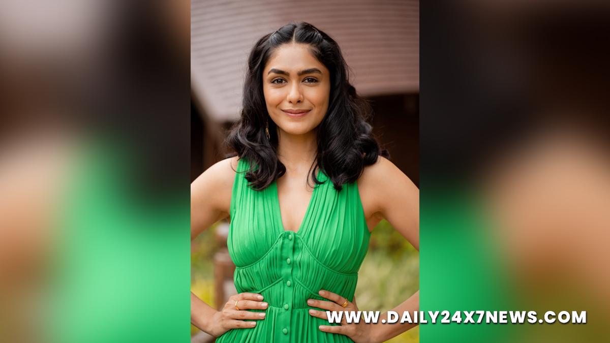 Bollywood, Entertainment, Mumbai, Actor, Actress, Cinema, Hindi Films, Movie, Mumbai News, Heroine, Mrunal Thakur