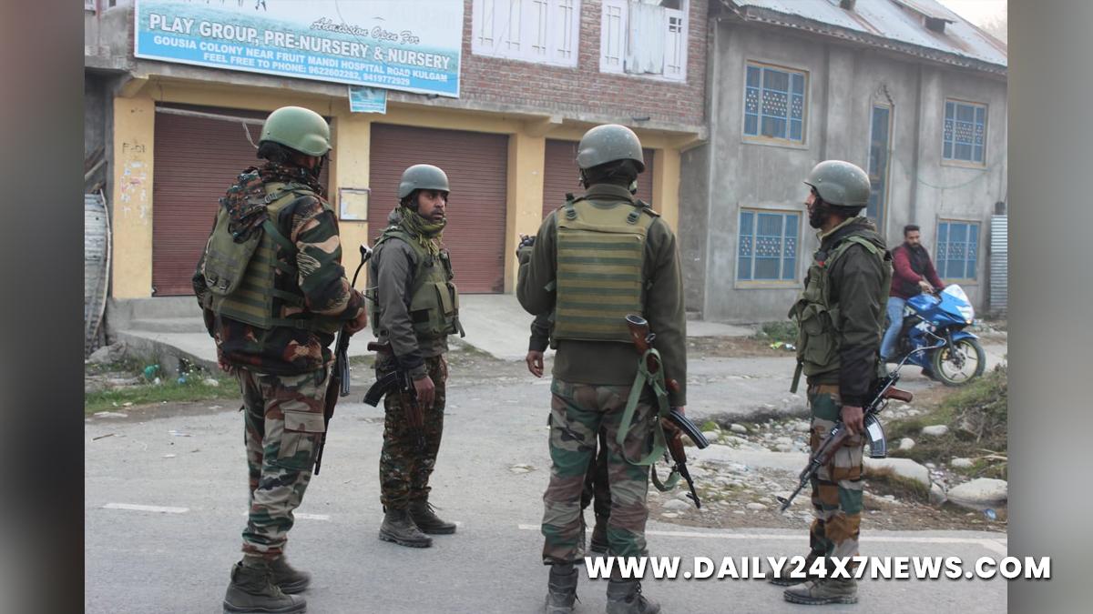 Encounter, Gunfight, Pulwama, Jammu, Kashmir, Jammu And Kashmir, Jammu & Kashmir