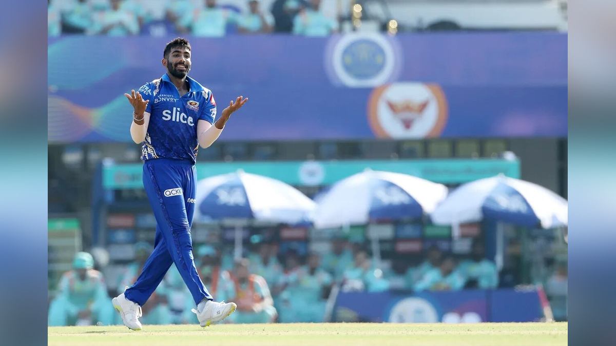 Sports News, Cricket, Cricketer, Player, Bowler, Batsman, Indian Premier League, IPL, IPL 2022, #IPL2022, Jasprit Bumrah, Mahela Jayawardene