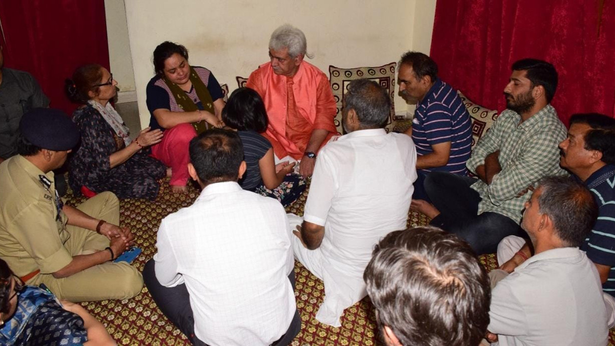 Manoj Sinha , Lieutenant Governor J&K , Raj Bhavan , Jammu , Srinagar , Kashmir , Jammu And Kashmir , Jammu & Kashmir, Rahul Bhat
