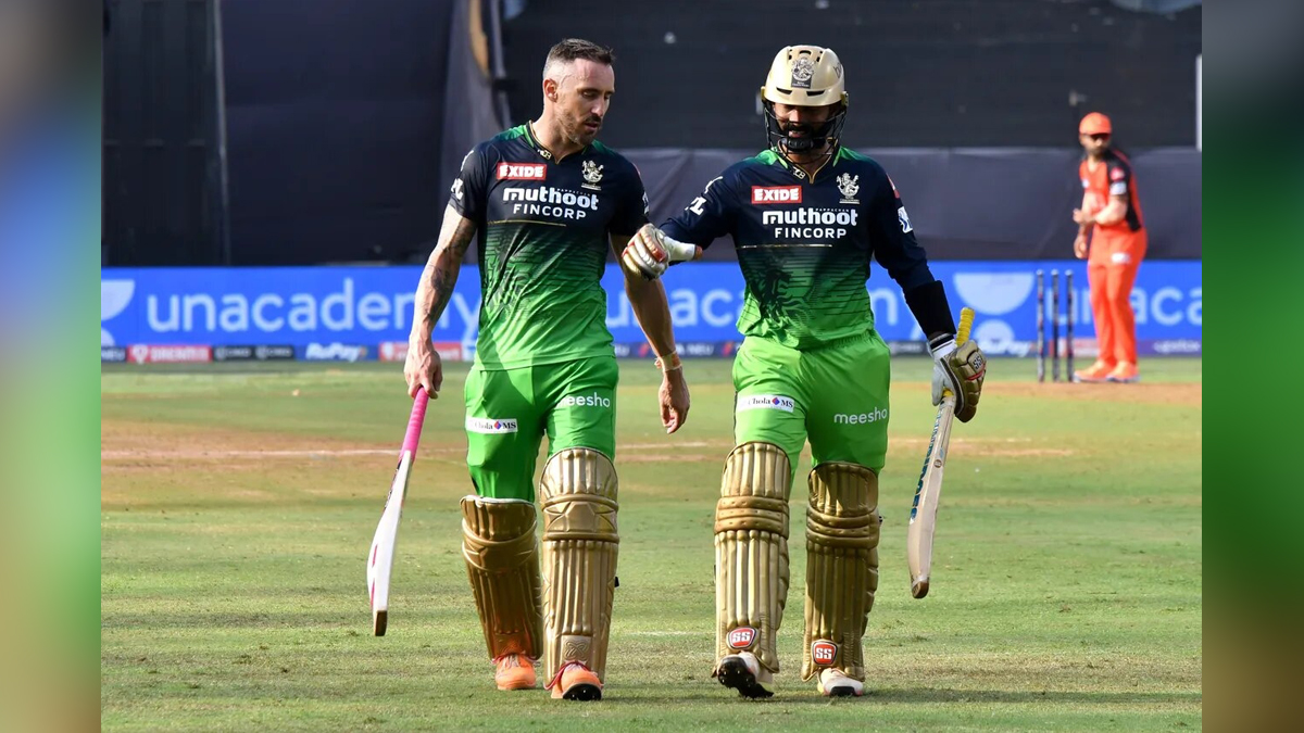 Sports News, Cricket, Cricketer, Player, Bowler, Batsman, Indian Premier League, IPL, IPL 2022, #IPL2022, Royal Challengers Bangalore , Wanindu Hasaranga, Faf du Plessis, Dinesh Karthik, Sunrisers Hyderabad