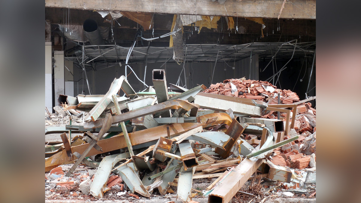 Hadsa World, Hadsa, Building Collapse, Iran