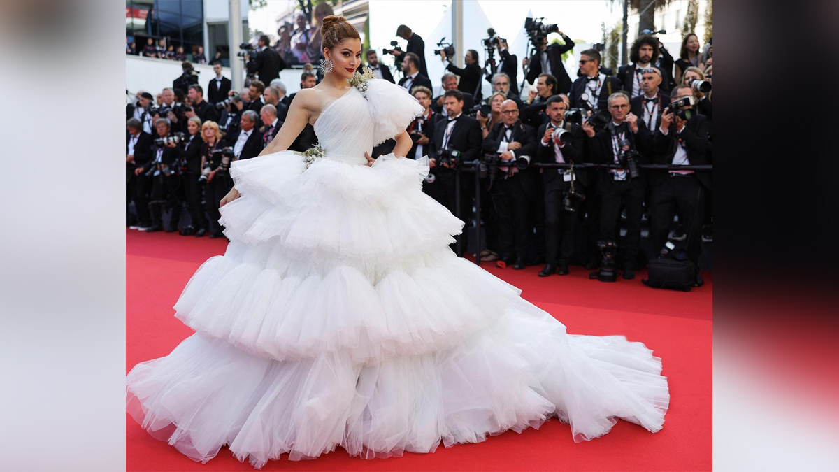 Urvashi Rautela, Bollywood, Entertainment, Mumbai, Actress, Cinema, Hindi Films, Movie, Mumbai News, Heroine, Cannes Film Festival