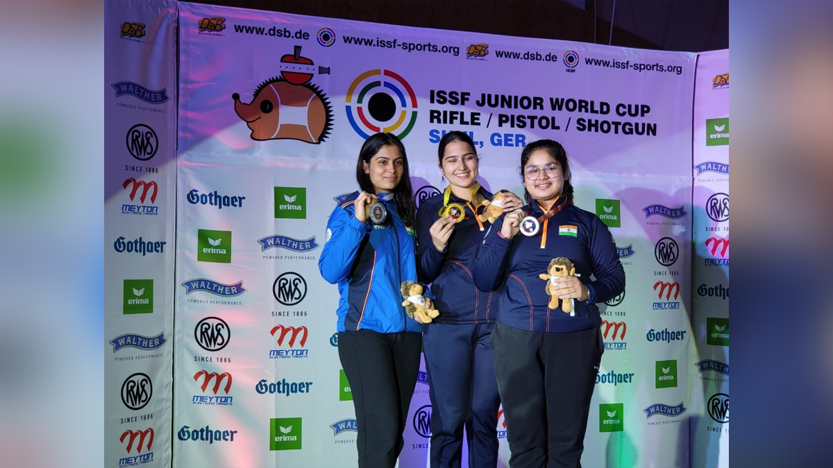 Sports News, Suhl Junior World Cup, Women's 25M Pistol competition, ISSF Junior World Cup, Rhythm Sangwan, Manu Bhaker, Naamaa Kapoor