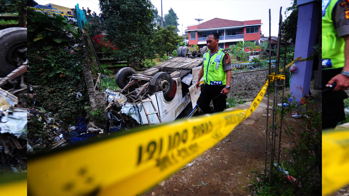 Hadsa World, Hadsa, Accident, Bus Accident, Indonesia, Jakarta
