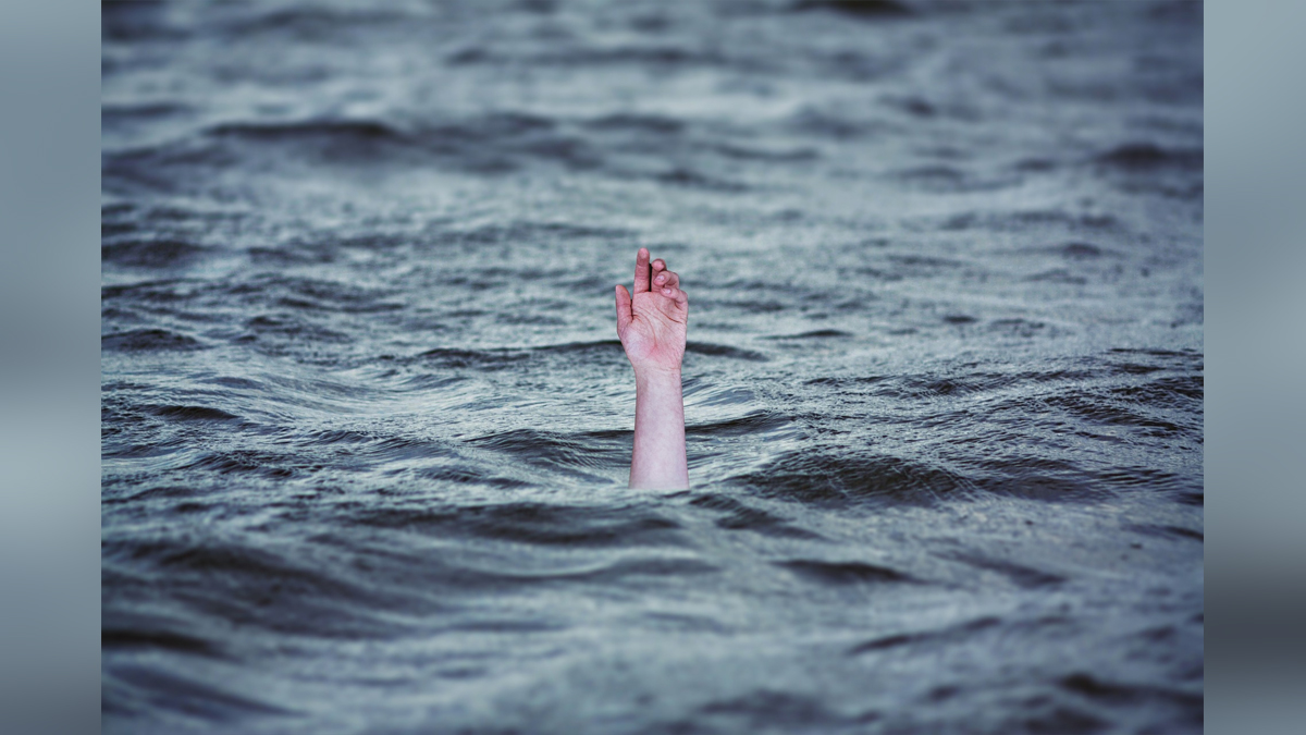 Hadsa World, Hadsa, Boat Capsizes, Washington, Puerto Rico