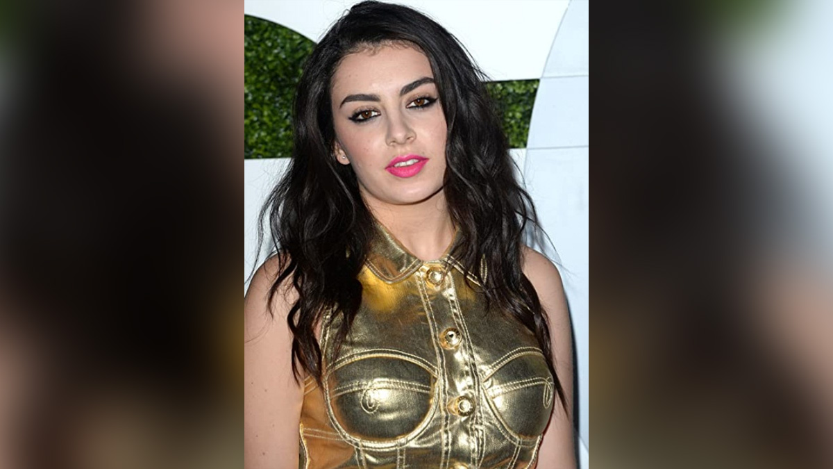 Music, Entertainment, Los Angeles, Singer, Song, Crash, Charli XCX