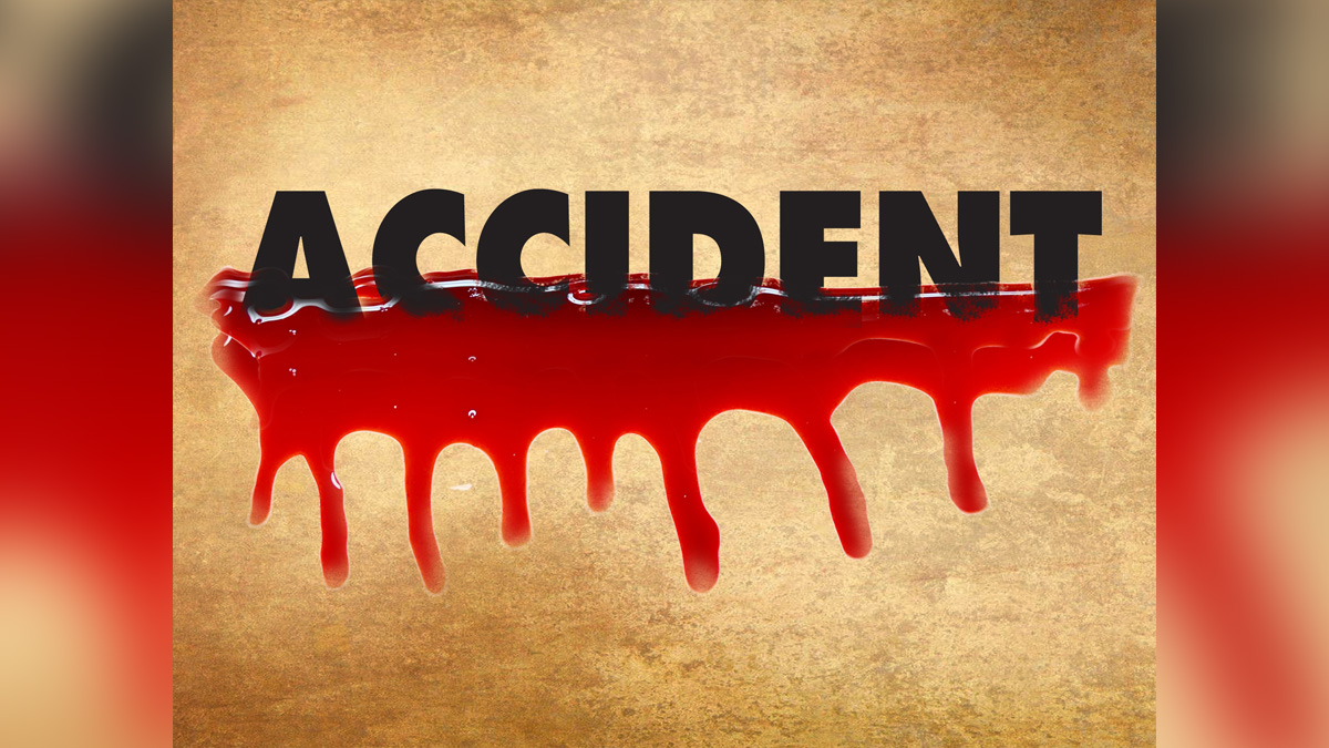 Hadsa World, Hadsa, Kenya, Minibus Veers Off Roads