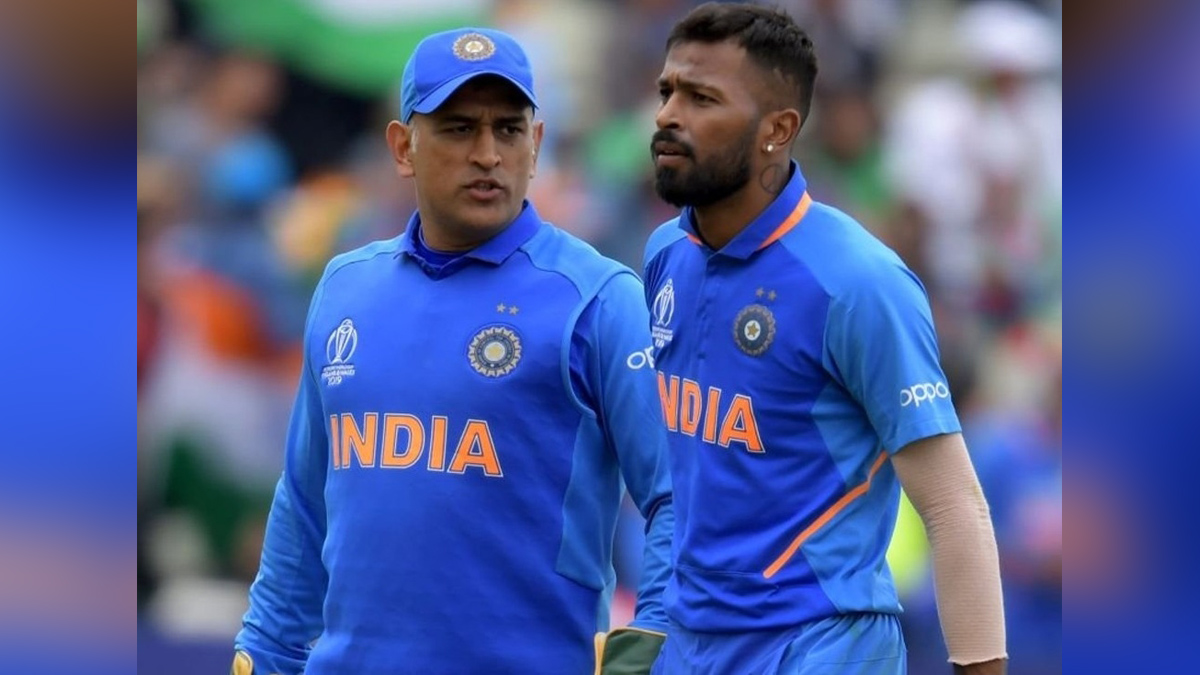 Sports News, Cricket, Cricketer, Player, Bowler, Batsman, Hardik Pandya, MS Dhoni