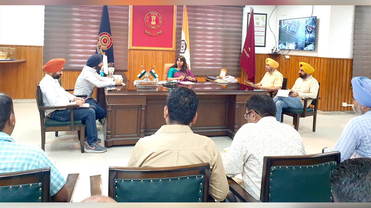 DC Ferozepur, Deputy Commissioner Ferozepur, Ferozepur, Amrit Singh