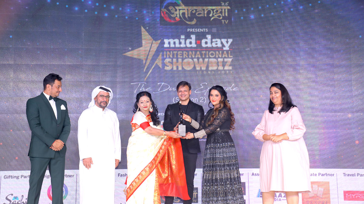 Bollywood, Entertainment, Mumbai, Actor, Cinema, Hindi Films, Movie, Mumbai News, Vaani Kapoor, Parineeti Chopra, Isha Kopikar, Pooja Chopra, Esha Gupta, Dubai, Mid Day International Showbiz Awards, Vivek Oberoi, Niharika Raizada, Rakhi Sawan