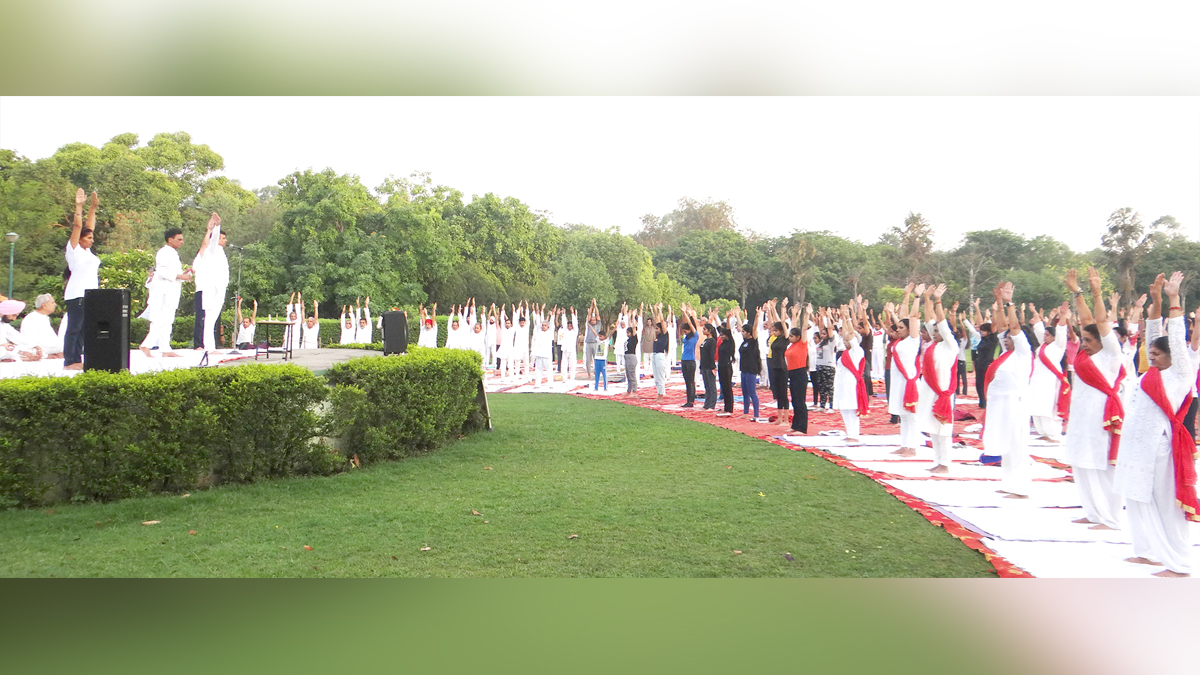 Rayat Bahra University, Rayat Bahra Group of Institutions, RBGI, Gurvinder Singh Bahra, International Yoga Day, Yoga Day, Yoga Day 2022, Benefits Of Yoga, Yoga Benefits, International Yoga Day 2022 Theme Kharar