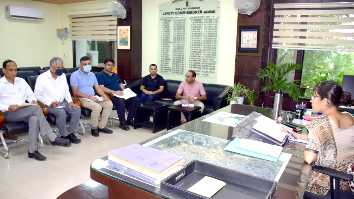 Avny Lavasa, Deputy Commissioner Jammu, Jammu, Kashmir, Jammu And Kashmir, Jammu & Kashmir, Shri Amarnath Ji Yatra, Shri Amarnathji Yatra 2022, Amarnathji Yatra, Amarnathji Yatra 2022, Shri Amarnath Ji Pilgrimage, Shri Amarnathji Shrine Board, SASB, SANJY-2022