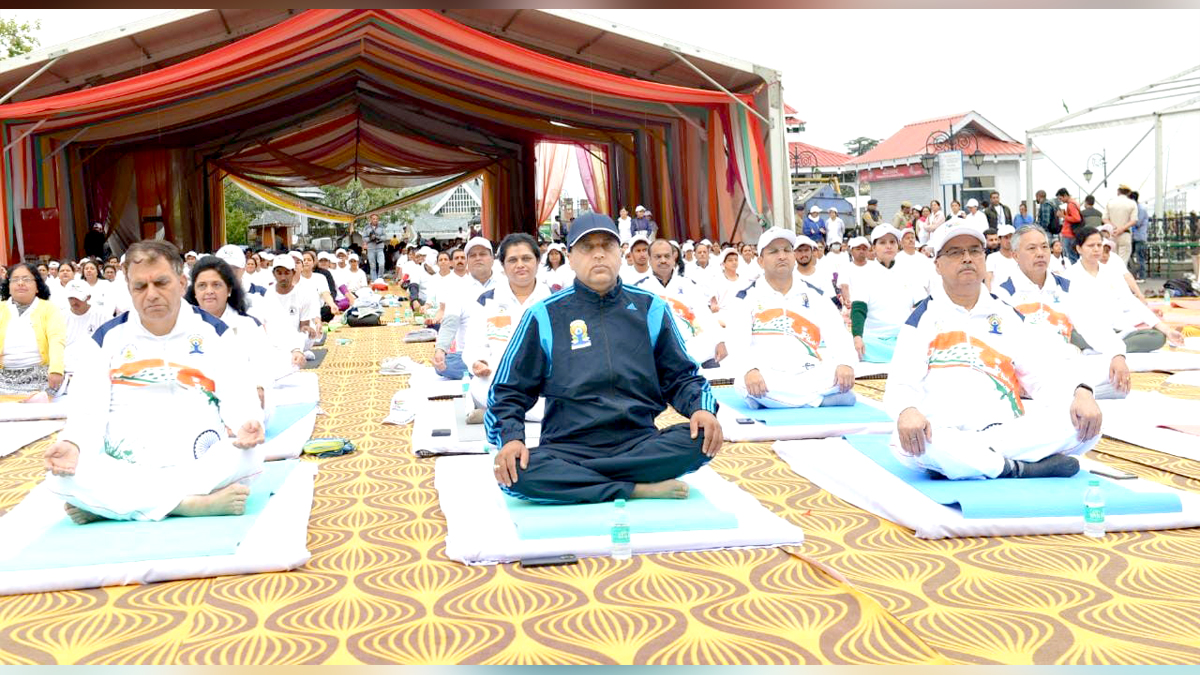 Jai Ram Thakur, Himachal Pradesh, Himachal, Bharatiya Janata Party, BJP, BJP Himachal, Shimla, Chief Minister of Himachal Pradesh, BJP Himachal Pradesh, Shimla, Suresh Bhardwaj, International Yoga Day, Yoga Day, Yoga Day 2022, Benefits Of Yoga, Yoga Benefits, International Yoga Day 2022 Theme