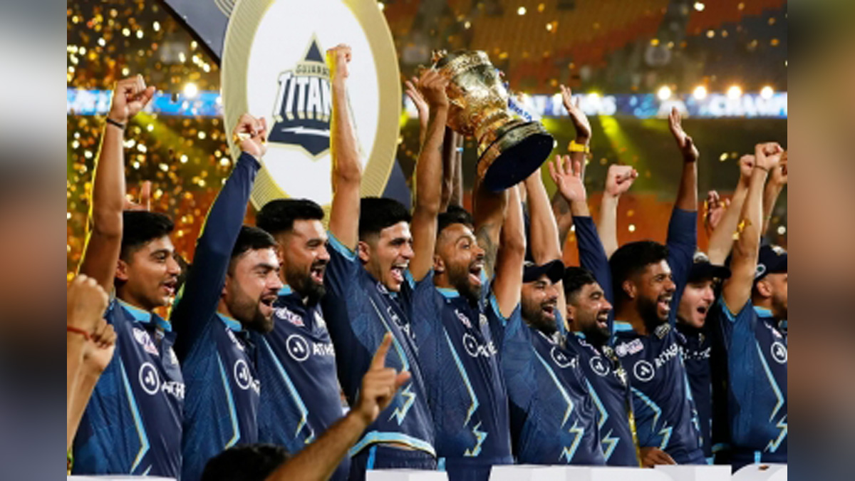 Sports News, Cricket, Cricketer, Player, Bowler, Batsman, Indian Premier League, IPL, IPL 2022, #IPL2022, Sanjay Manjrekar, Mahendra Singh Dhoni, Gujarat Titans, Hardik Pandya
