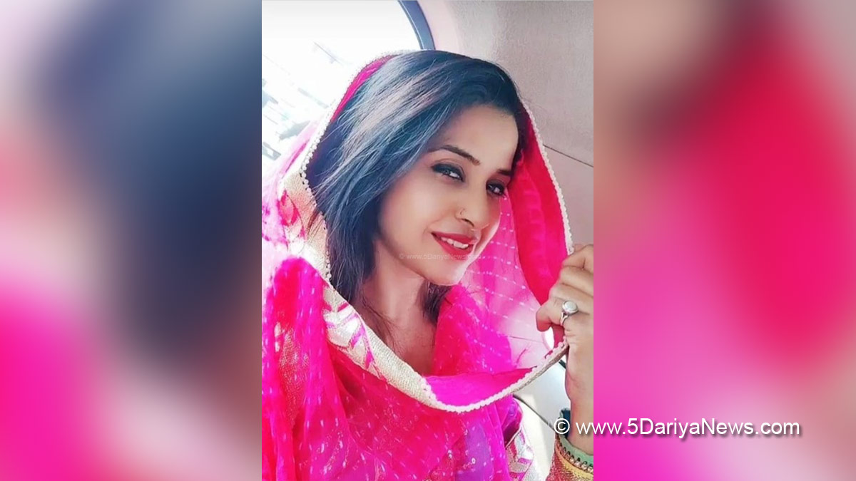 Saadhika Randhawa, Web Series, Entertainment, Mumbai, Actress, Actor, Mumbai News