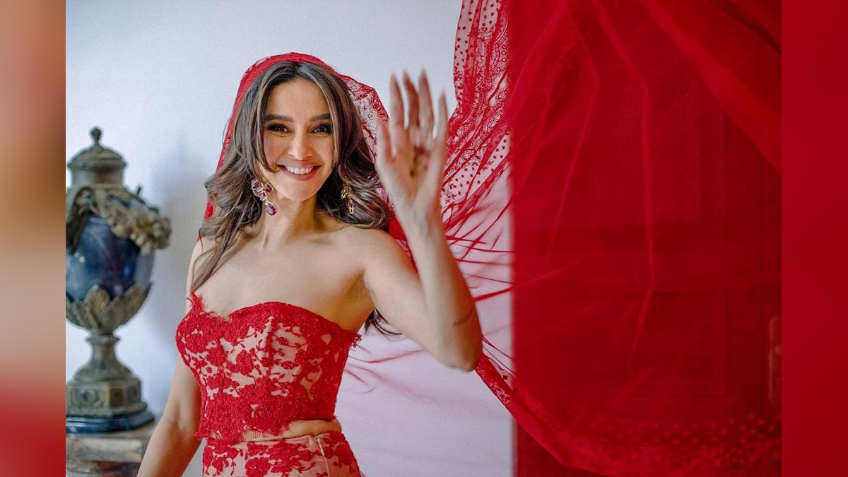 Bollywood, Entertainment, Mumbai, Actor, Actress, Cinema, Hindi Films, Movie, Mumbai News, Heroine, Shibani Dandekar, Farhan Akhtar, Hollywood, Ms Marvel