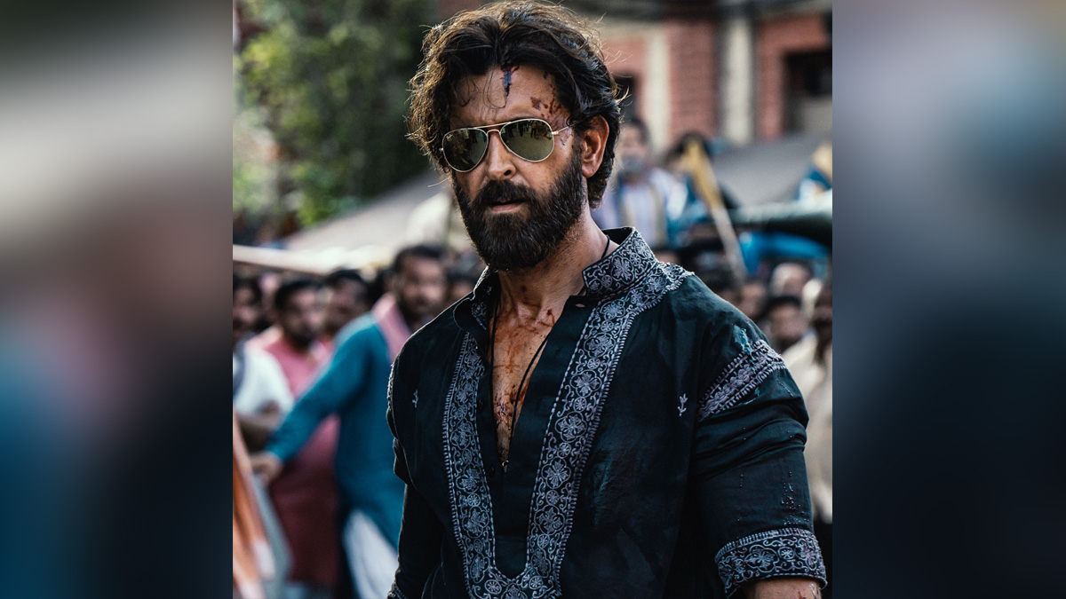 Hrithik Roshan, Bollywood, Entertainment, Mumbai, Actor, Cinema, Hindi Films, Movie, Mumbai News, Saif Ali Khan, Bollywood, Entertainment, Mumbai, Actor, Cinema, Hindi Films, Movie, Mumbai News, Vikram Vedha, Radhika Apte