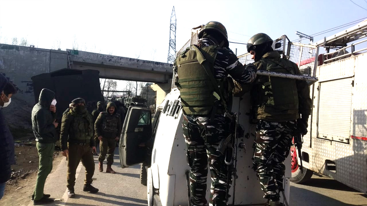 Encounter, Gunfight, Pulwama, Jammu, Kashmir, Jammu And Kashmir, Jammu & Kashmir