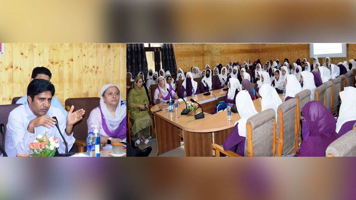 Deputy Commissioner Pulwama, Baseer ul Haq Chowdary, Pulwama, Kashmir, Jammu And Kashmir, Jammu & Kashmir, Civil Services Awareness