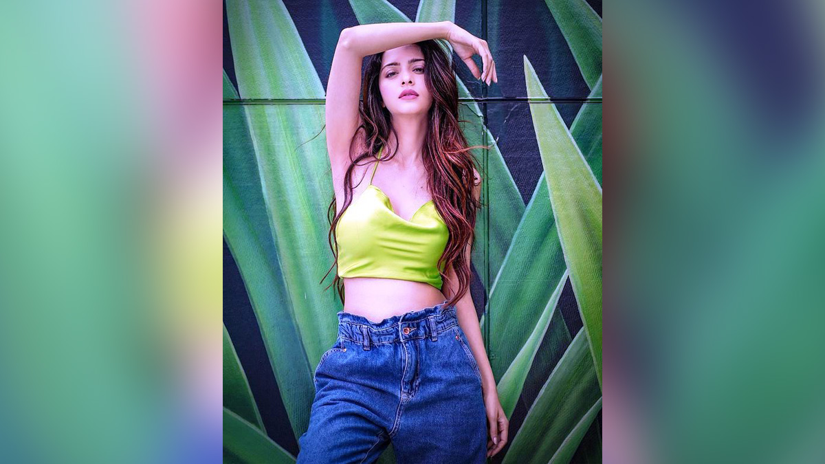 Tollywood, Entertainment, Actor, Actress, Cinema, Movie, Telugu Films, Gajana, Vedhika