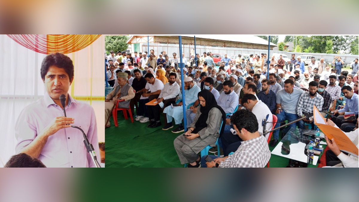 Pulwama, Deputy Commissioner Pulwama, Baseer ul Haq Chowdary, Kashmir, Jammu And Kashmir, Jammu & Kashmir, District Administration Pulwama