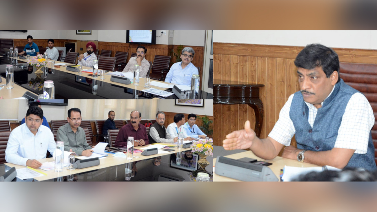 Arun Kumar Mehta, Dr. Arun Kumar Mehta, Kashmir, Jammu And Kashmir, Jammu & Kashmir, Chief Secretary Kashmir, Atal Dulloo, Pradhan Mantri Fasal Bima Yojana, PMFBY, Restructured Weather Based Crop Insurance Scheme, RWBCIS