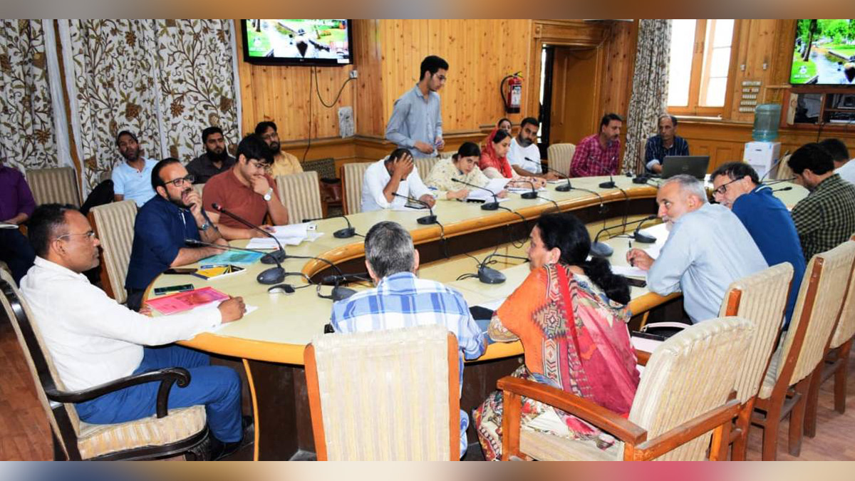 DDC Kashmir, Pandurang Kondbara Pole, Divisional Commissioner Kashmir, Srinagar, Jammu, Kashmir, Jammu And Kashmir, Jammu & Kashmir