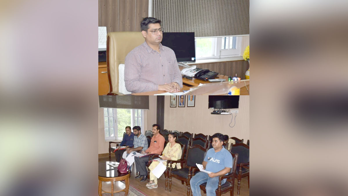 DDC Rajouri, District Development Commissioner Rajouri, Vikas Kundal, Rajouri, Kashmir, Jammu And Kashmir, Jammu & Kashmir, CEO Education, Shailash Kumari, DSEO, Sandeep Sharma